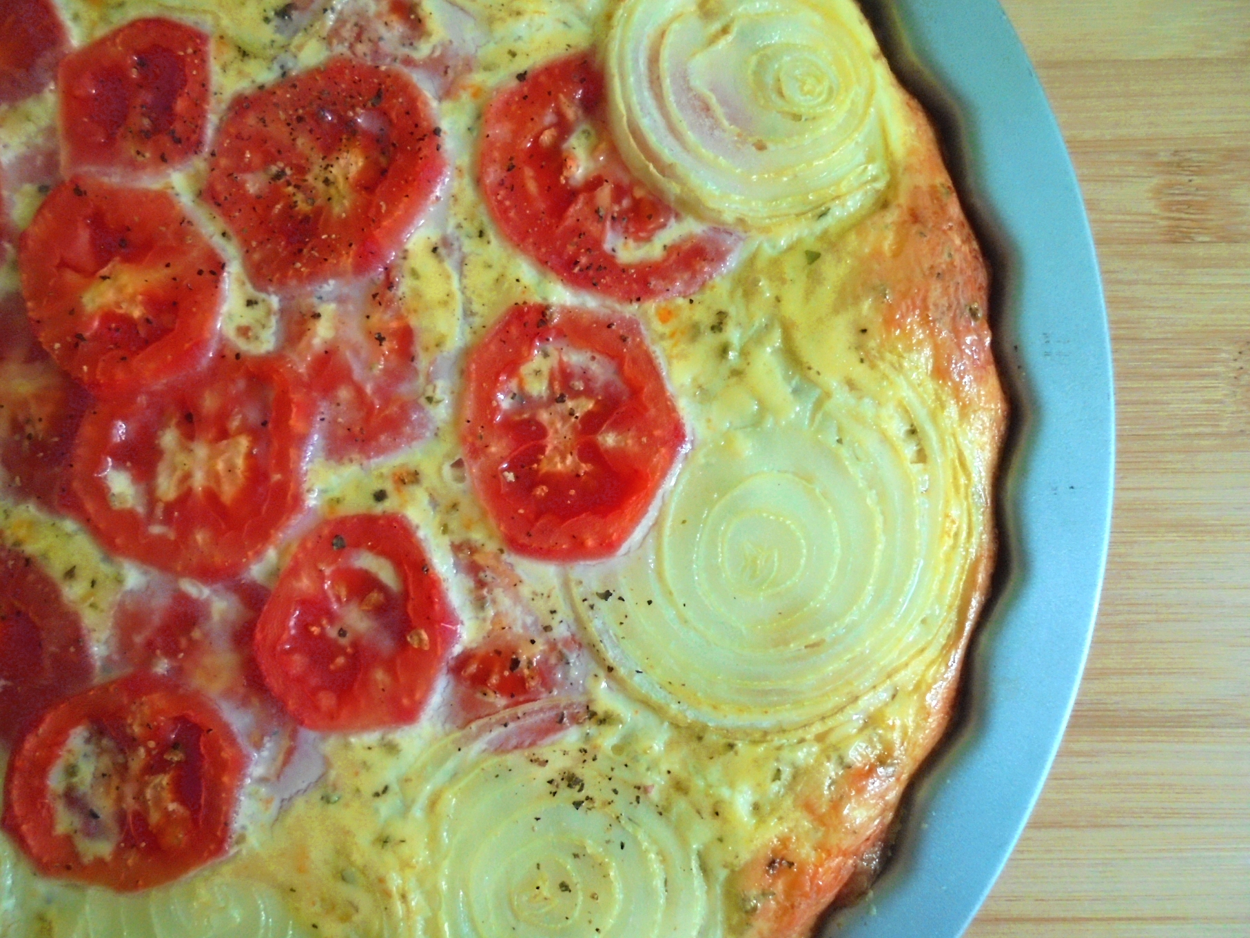 Tarta z pomidorami i mozzarellą